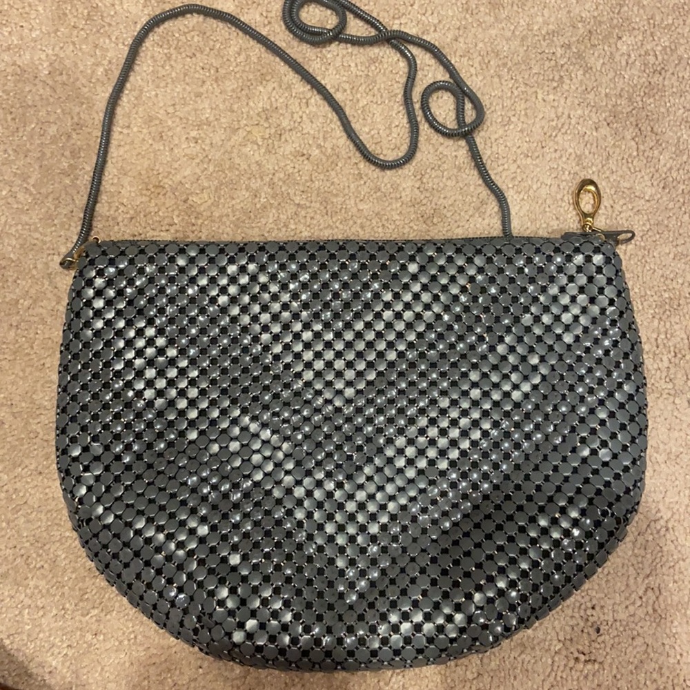 Gray mesh shoulder clutch